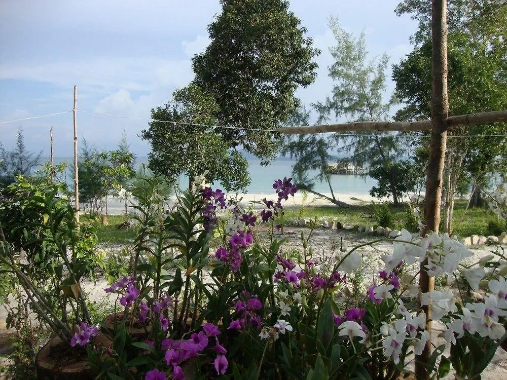 Romdoul Koh Rong Hotel Sihanoukville 3*,